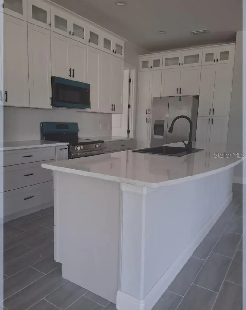 799 SW White Cloud Street SW Palm Bay FL 32908
