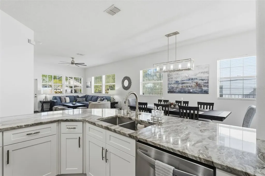 5412 Parkway Drive Belle Isle FL 32809