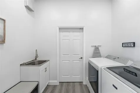 5412 Parkway Drive Belle Isle FL 32809
