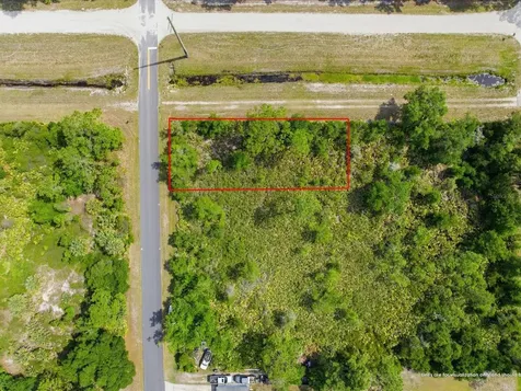 1704 7th Avenue Deland FL 32724