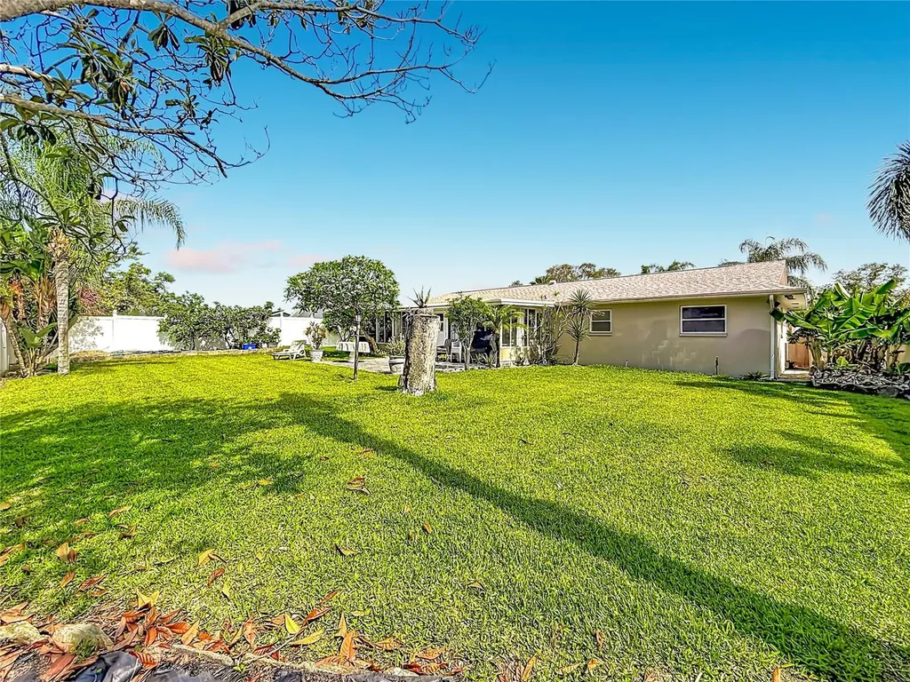 14482 110th Terrace Largo FL 33774