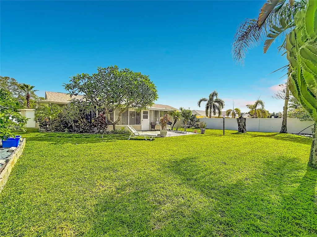 14482 110th Terrace Largo FL 33774