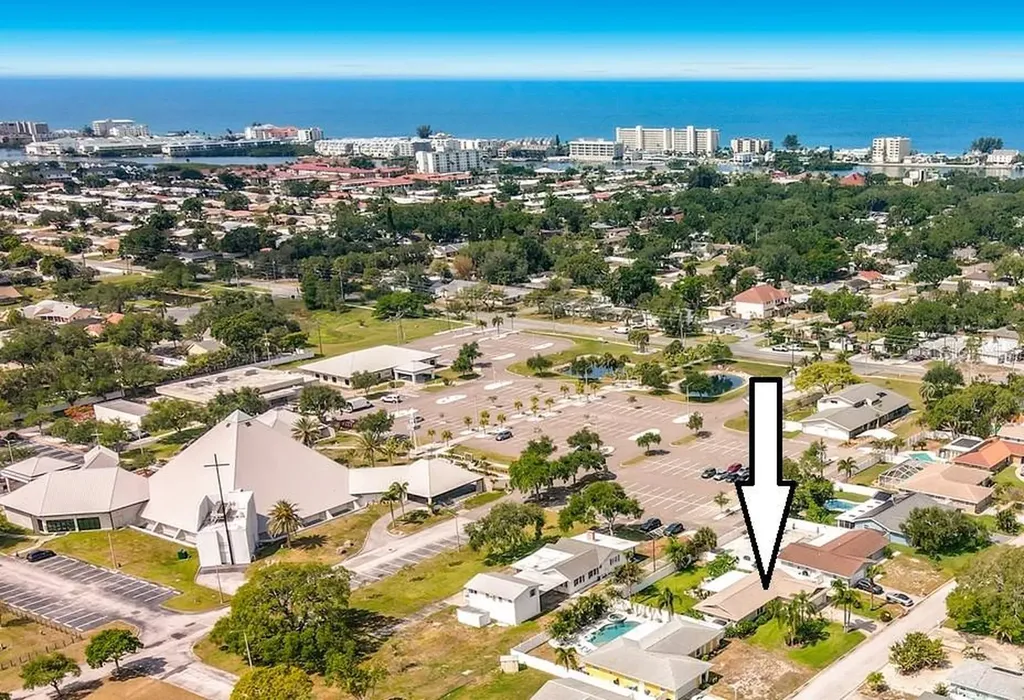 14482 110th Terrace Largo FL 33774
