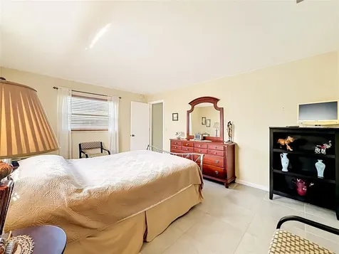 14482 110th Terrace Largo FL 33774