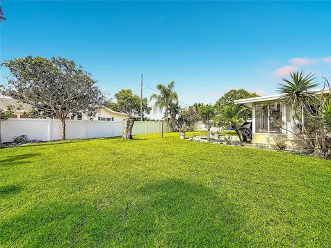14482 110th Terrace Largo FL 33774