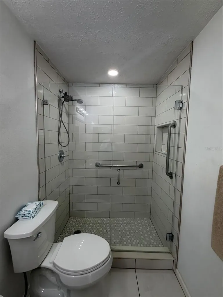 2723 W Osborne Avenue Tampa FL 33614