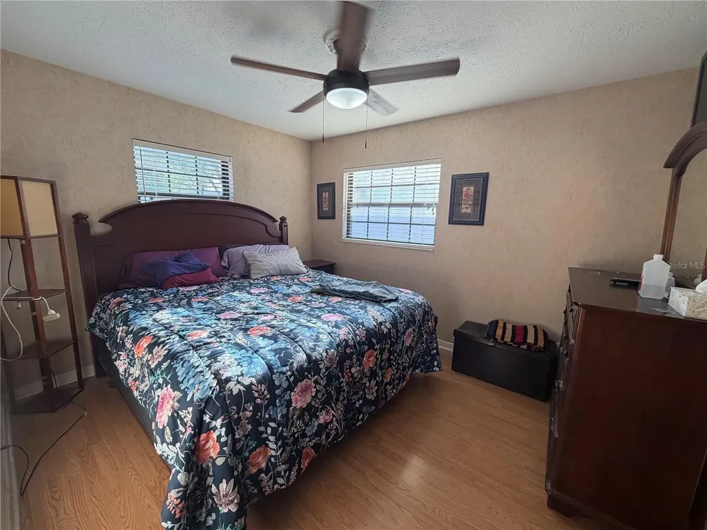 2723 W Osborne Avenue Tampa FL 33614