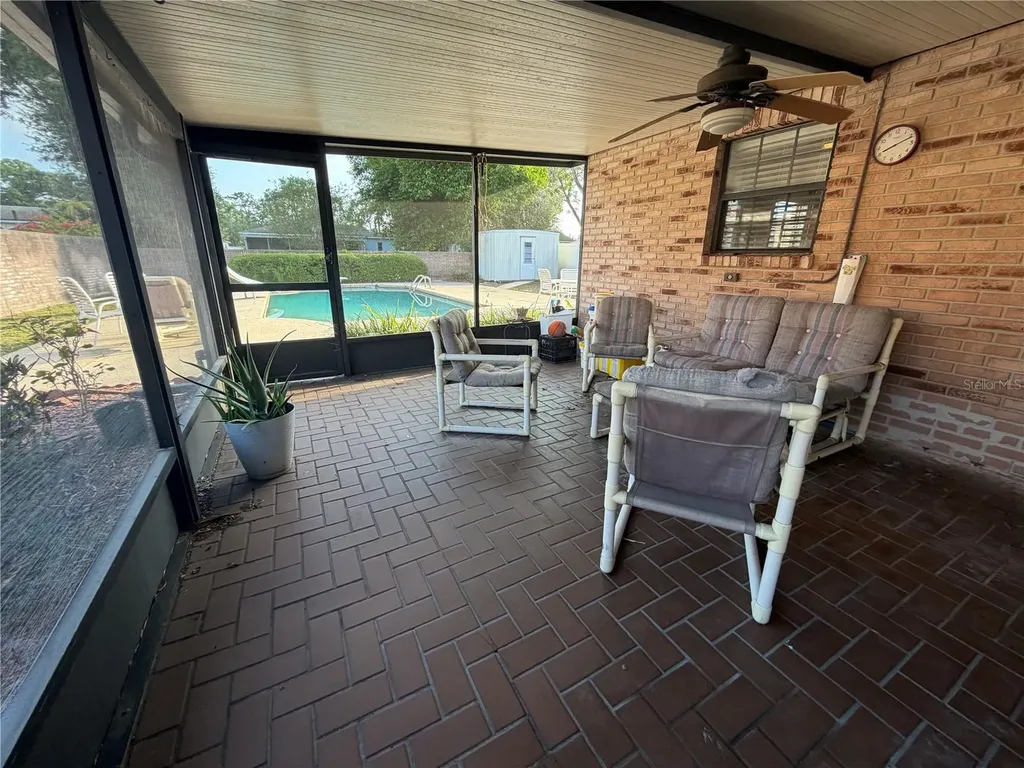 2723 W Osborne Avenue Tampa FL 33614