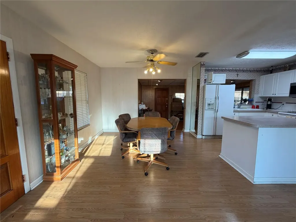 2723 W Osborne Avenue Tampa FL 33614