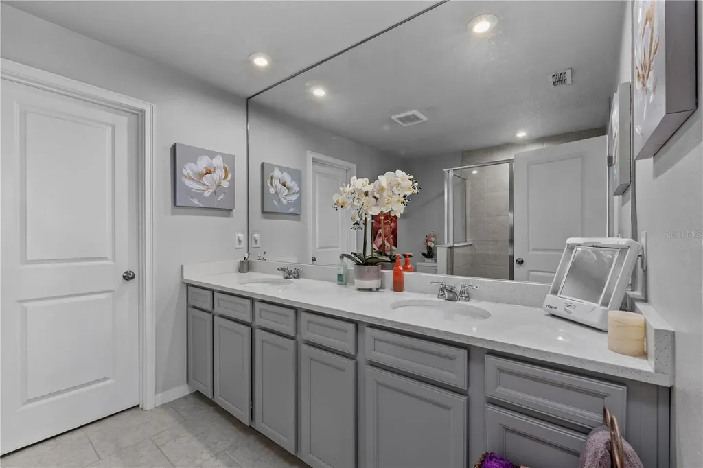 2507 Arbor Wind Drive Lutz FL 33558