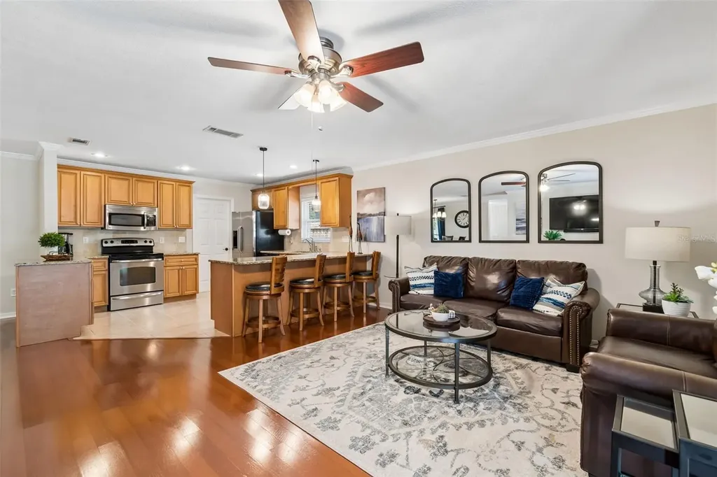 1005 Highgrove Court Valrico FL 33596