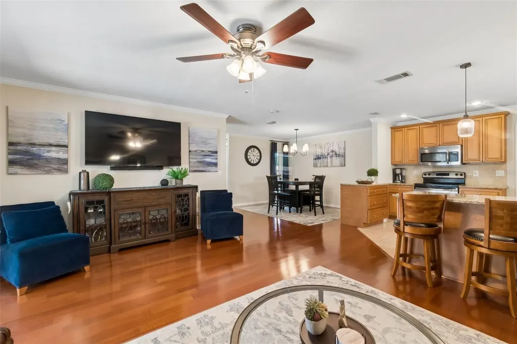 1005 Highgrove Court Valrico FL 33596