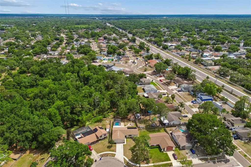1005 Highgrove Court Valrico FL 33596