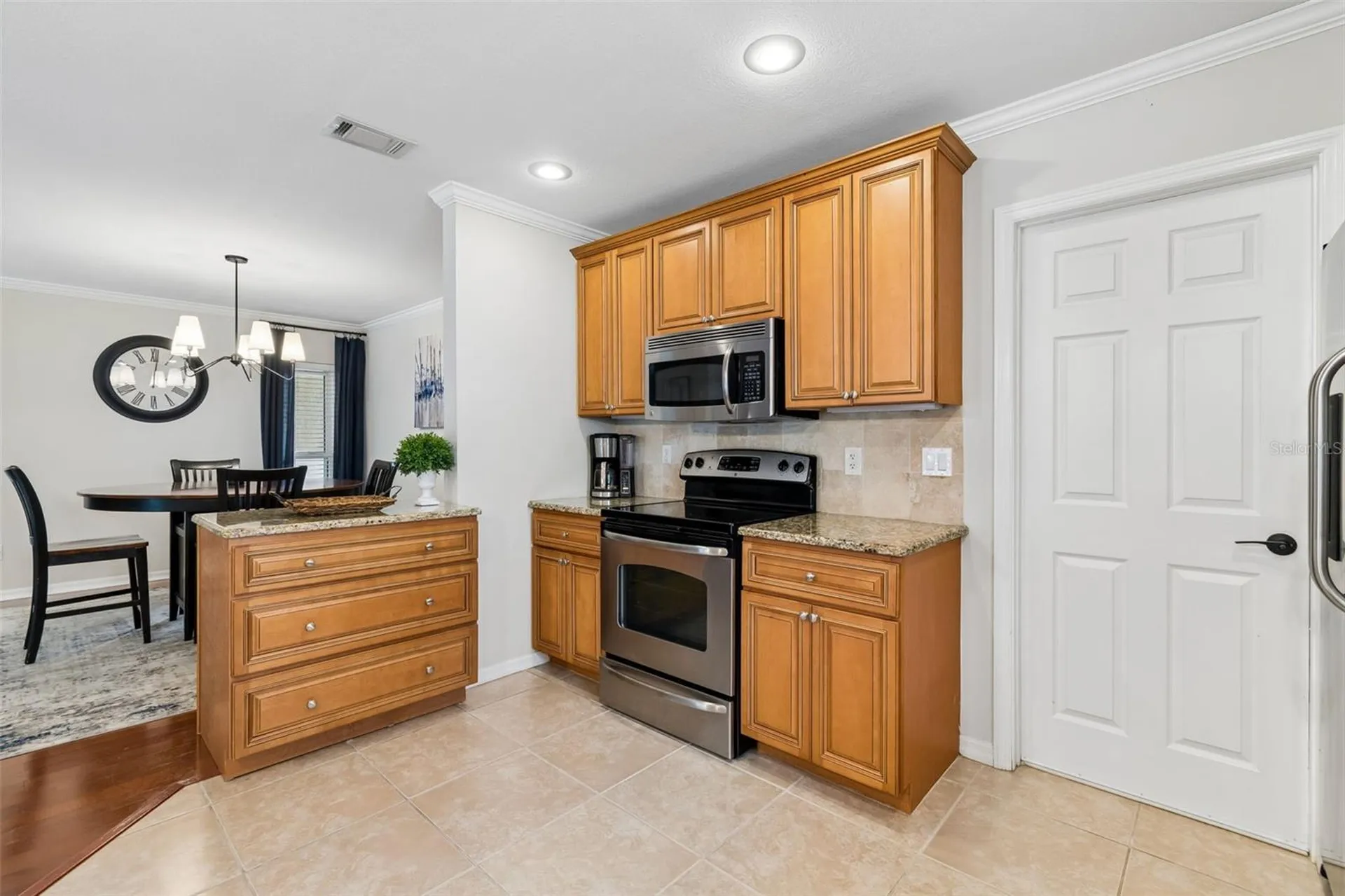 1005 Highgrove Court Valrico FL 33596