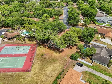 4000 Crossroads Place Casselberry FL 32707