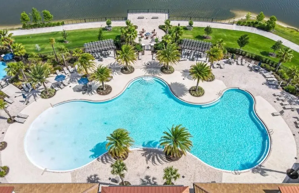 2479 Toscolona Drive Kissimmee FL 34741