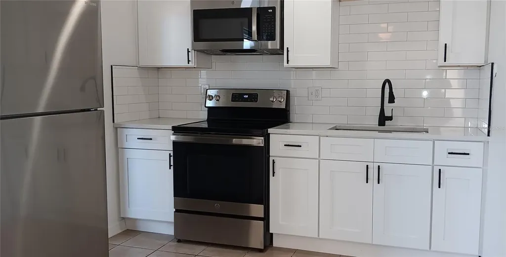 885 Beltrees Street Dunedin FL 34698