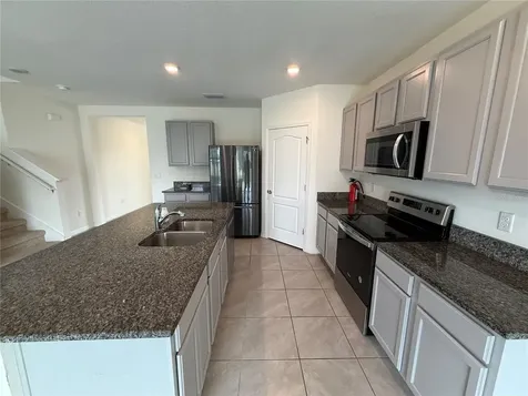 2029 Maple Ridge Drive Zellwood FL 32798