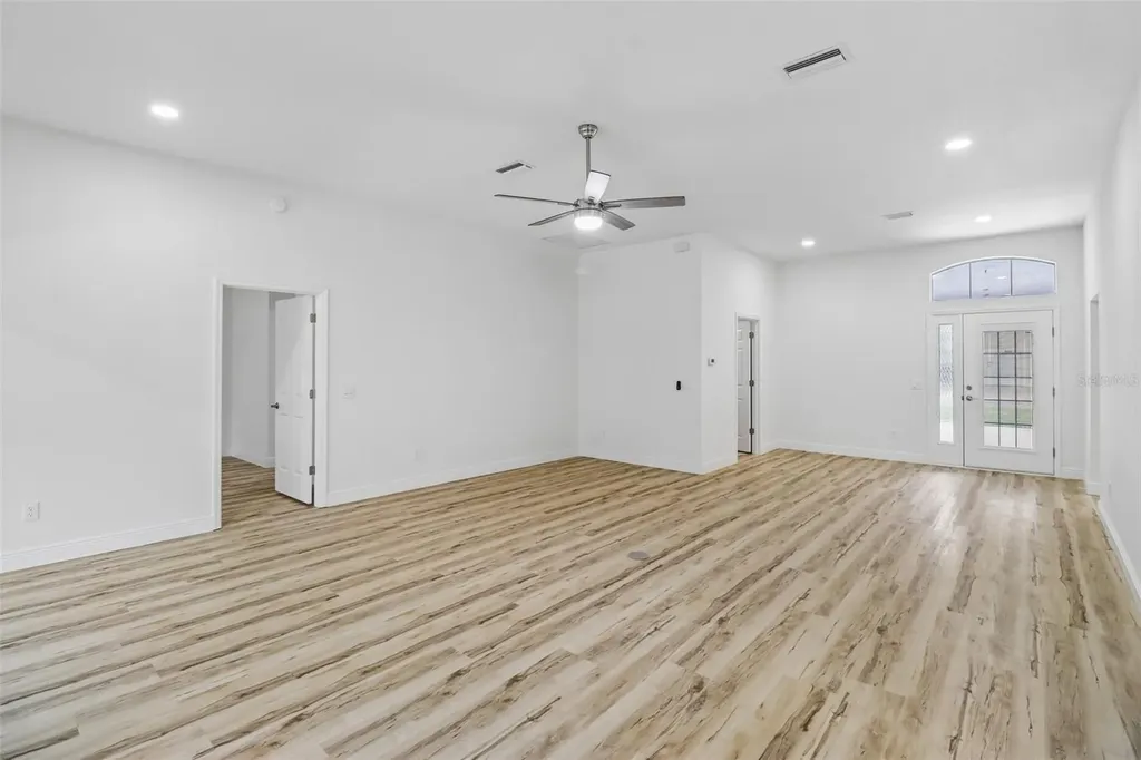 207 Desota Court The Villages FL 32159