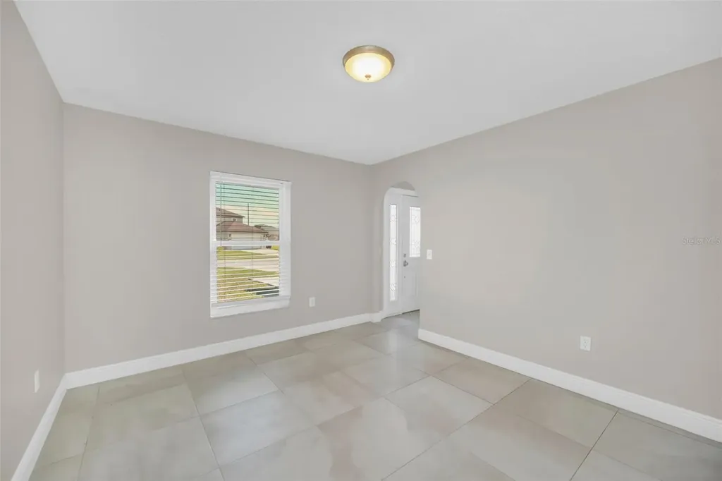 2120 Marisol Loop Kissimmee FL 34743