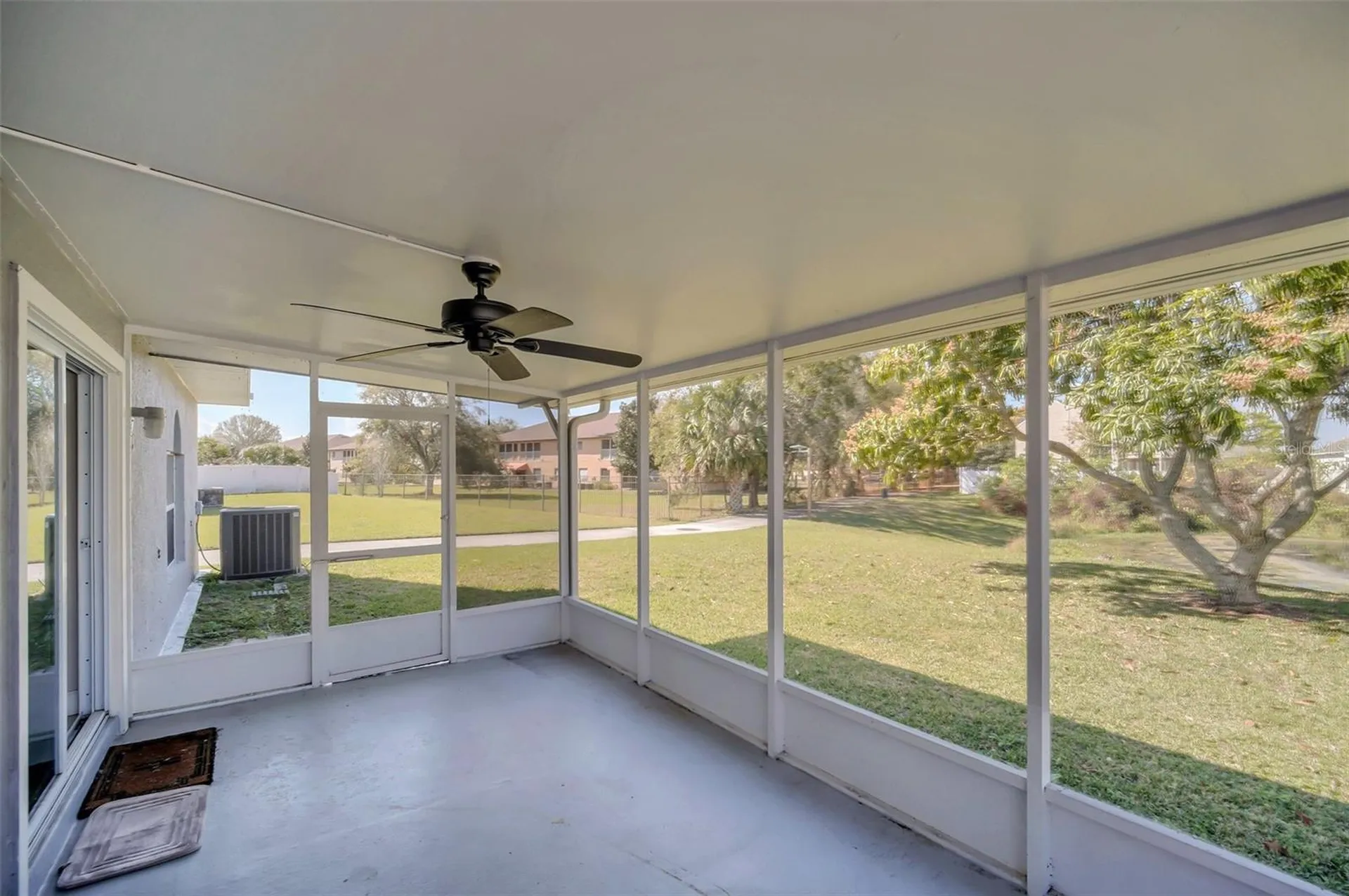 2120 Marisol Loop Kissimmee FL 34743