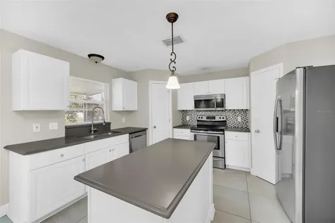 2120 Marisol Loop Kissimmee FL 34743