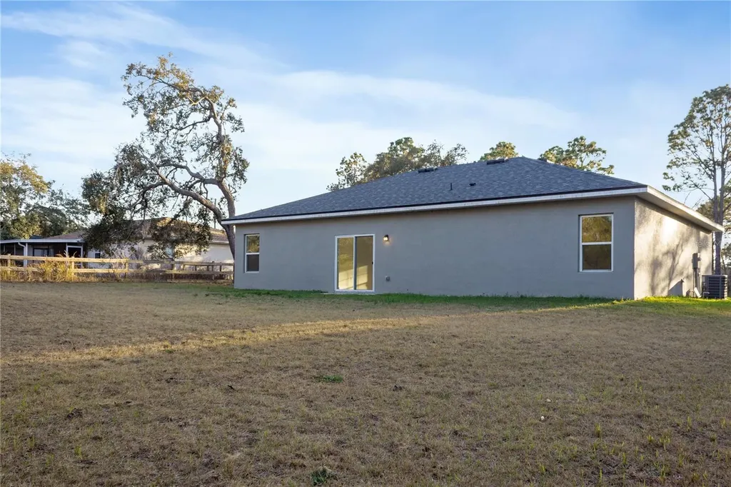 1569 W Mc Neal Drive Citrus Springs FL 34434