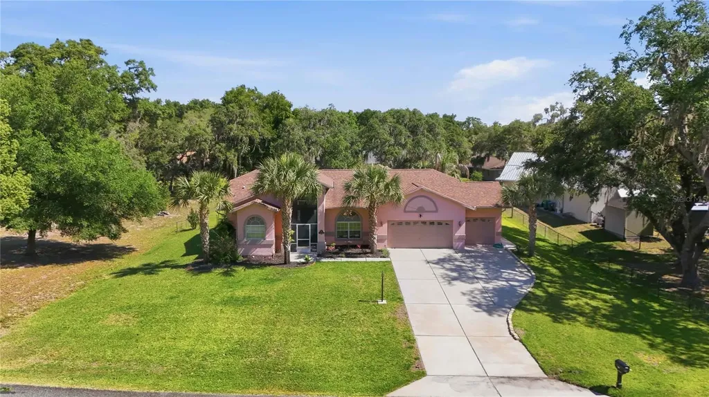 8204 E Fairway Loop Inverness FL 34450