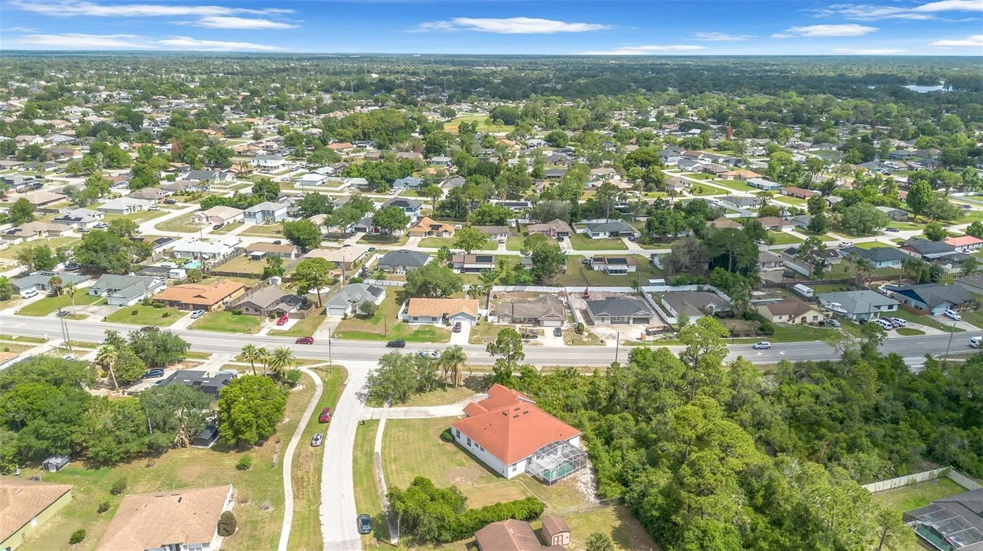 685 Malaga Deltona FL 32725