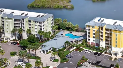 3 Riverwalk Drive New Smyrna Beach FL 32169