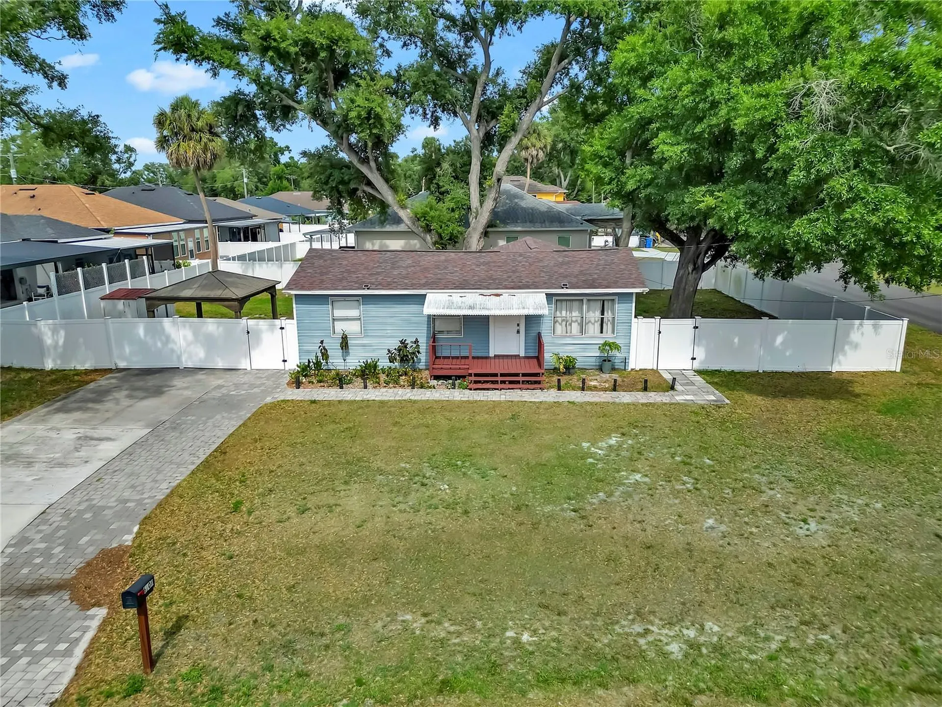 6201 Theresa Street Tampa FL 33615