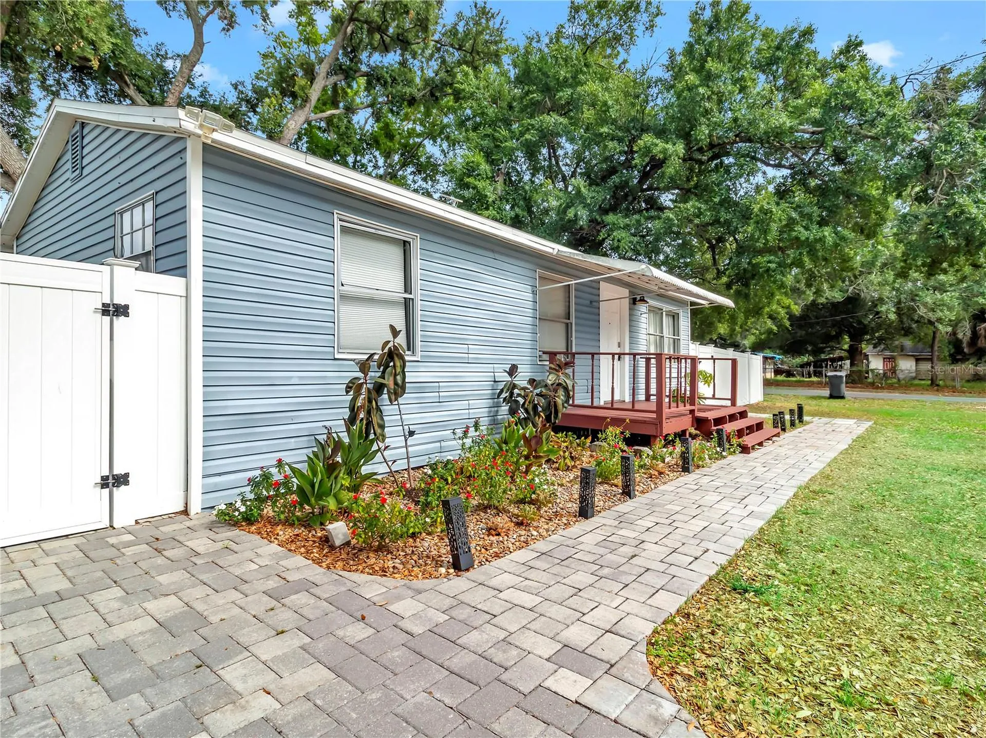 6201 Theresa Street Tampa FL 33615