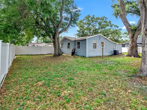 6201 Theresa Street Tampa FL 33615