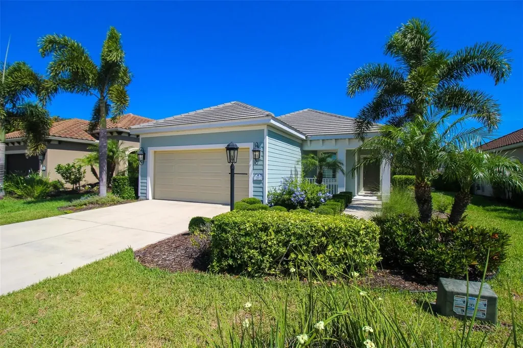 12813 True Blue Circle Bradenton FL 34211