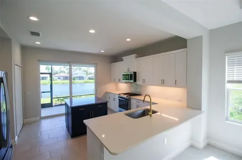 12813 True Blue Circle Bradenton FL 34211