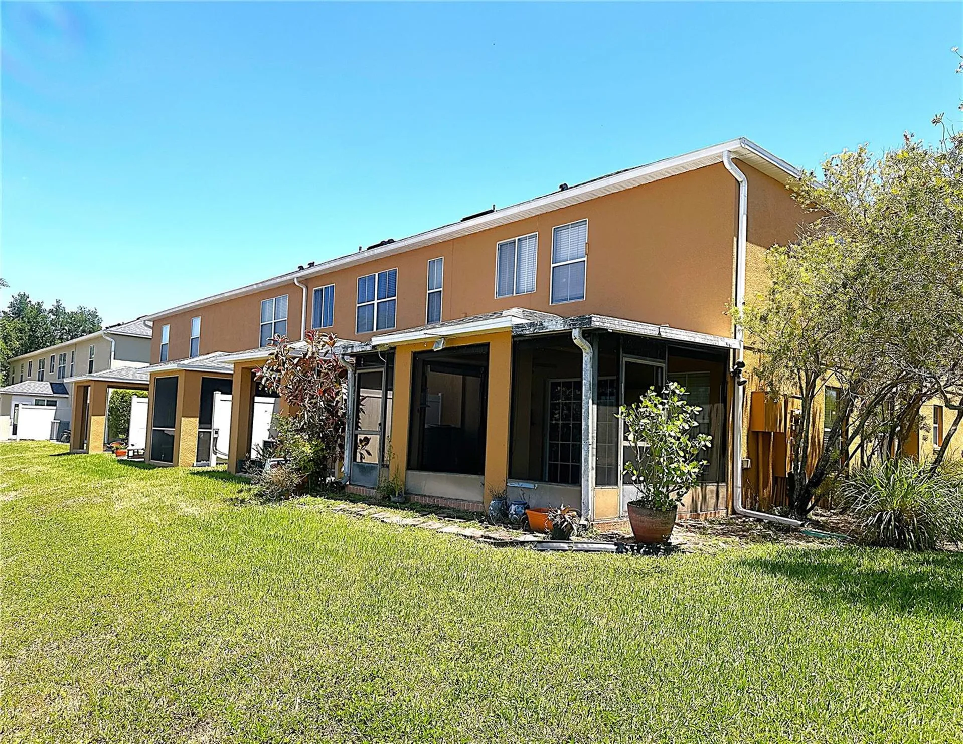 2048 Sun Down Drive Clearwater FL 33763