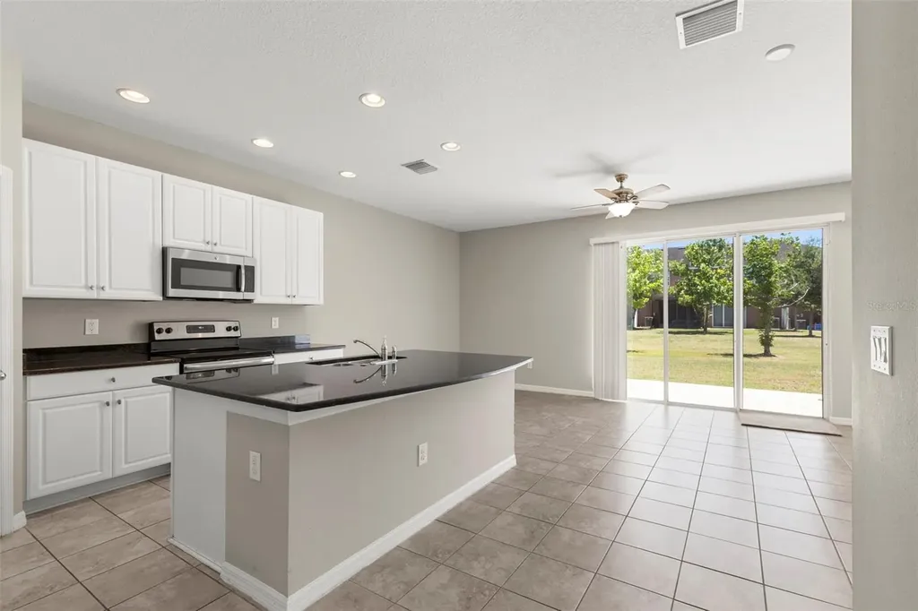 7060 Woodchase Glen Drive Riverview FL 33578