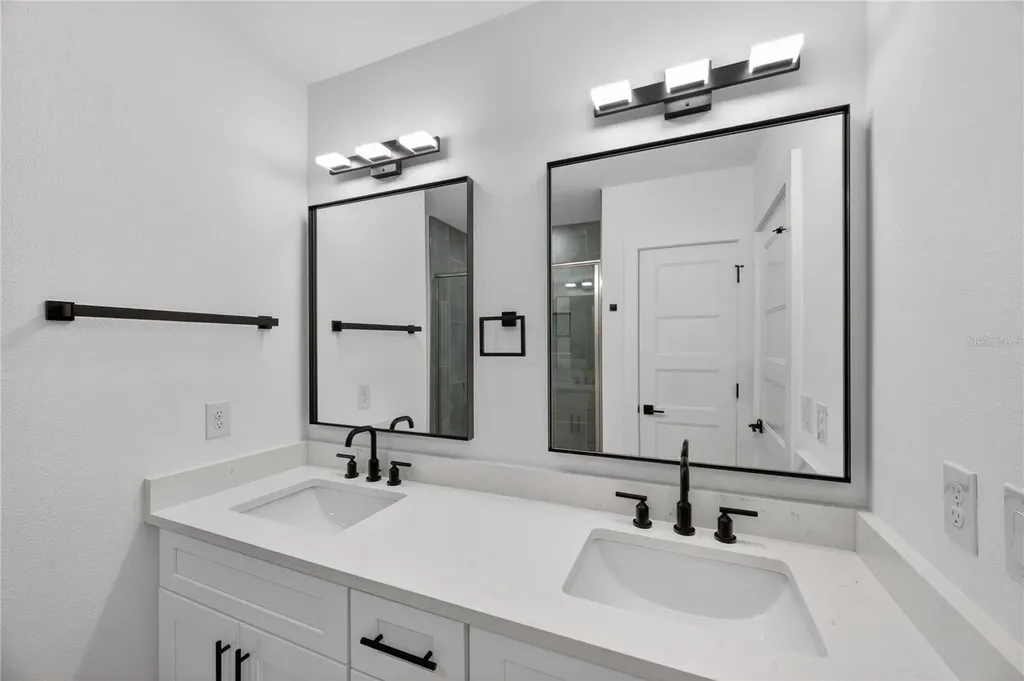 4181 56th Avenue N St Petersburg FL 33714