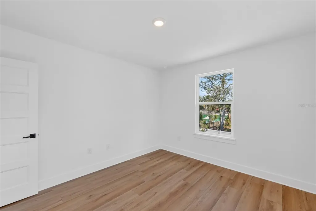 4181 56th Avenue N St Petersburg FL 33714