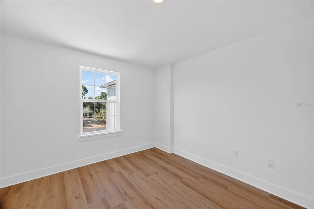 4181 56th Avenue N St Petersburg FL 33714