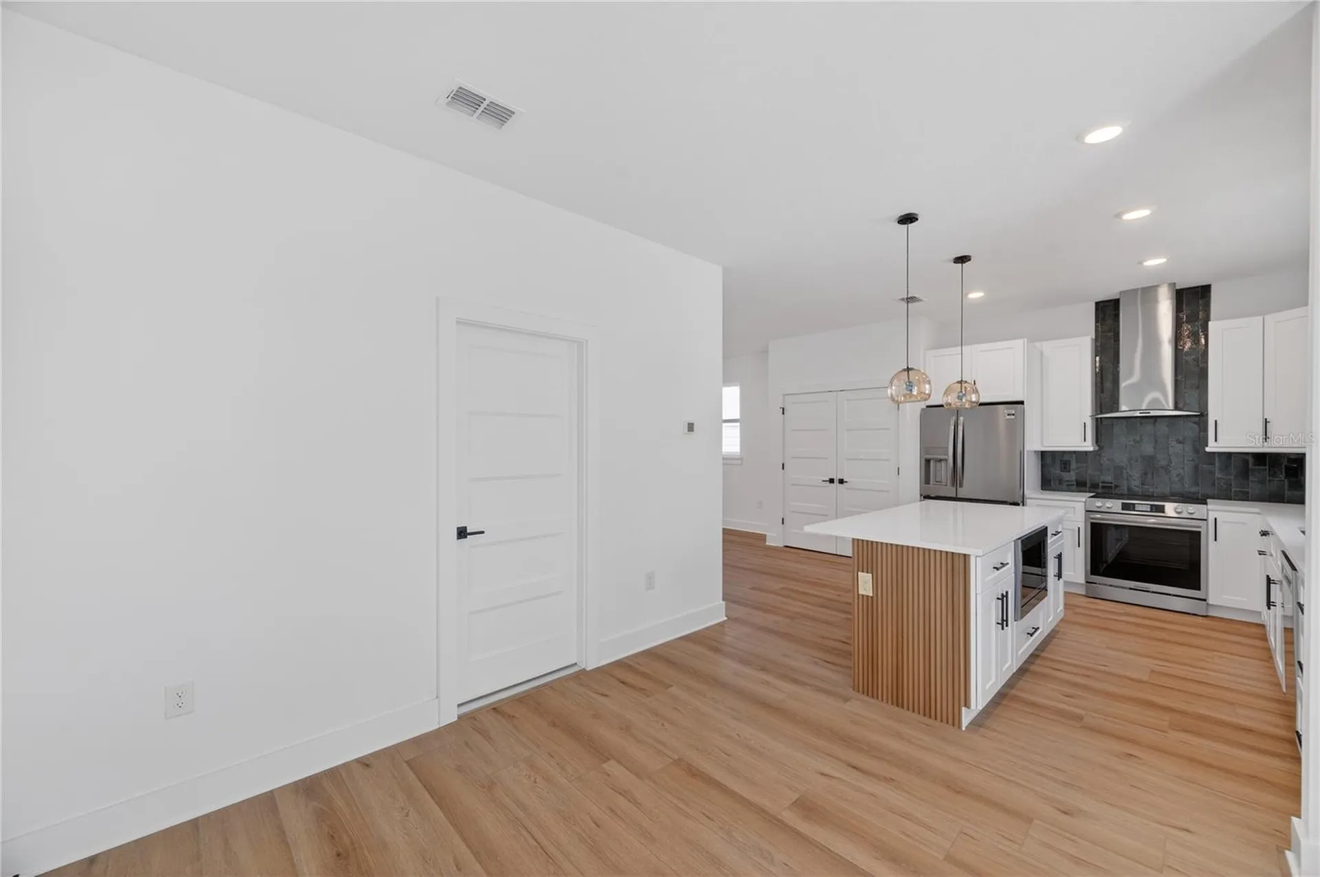 4181 56th Avenue N St Petersburg FL 33714