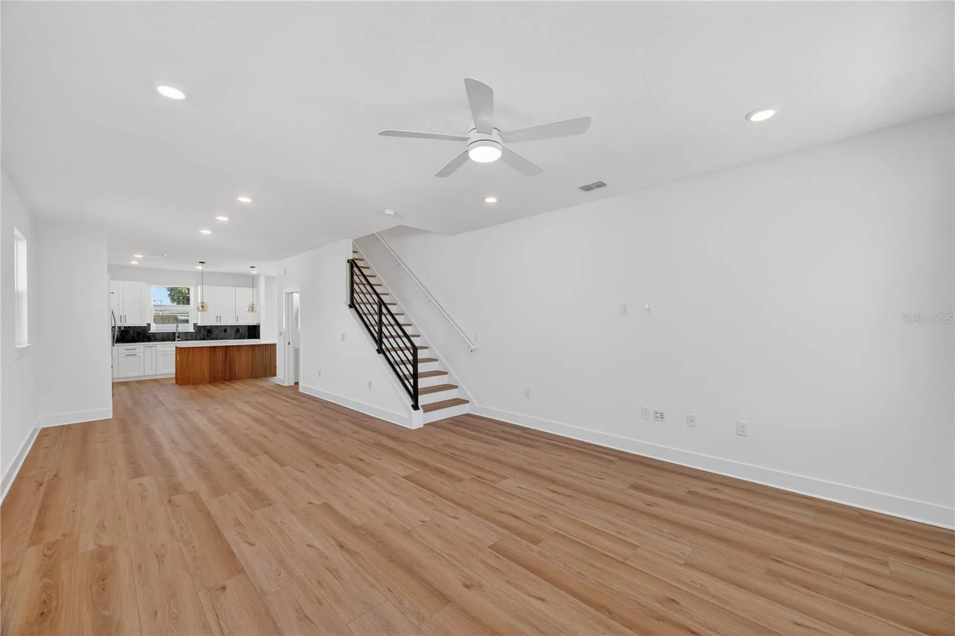 4181 56th Avenue N St Petersburg FL 33714