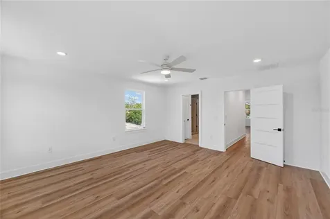 4181 56th Avenue N St Petersburg FL 33714