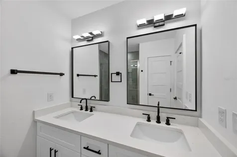4181 56th Avenue N St Petersburg FL 33714