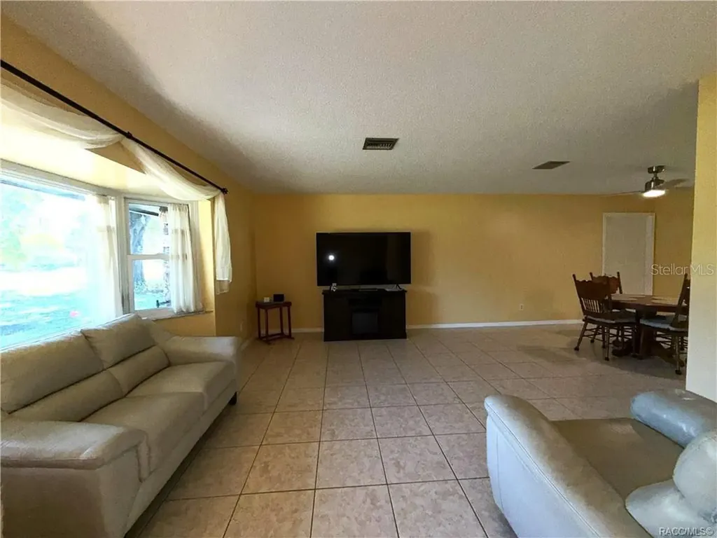 7533 E Applewood Drive Inverness FL 34450