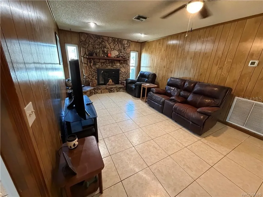 7533 E Applewood Drive Inverness FL 34450