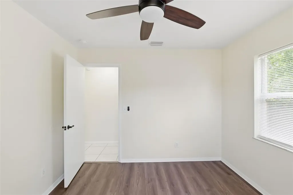 9707 N Mary Avenue Tampa FL 33612