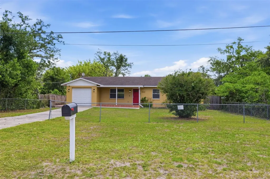 9707 N Mary Avenue Tampa FL 33612