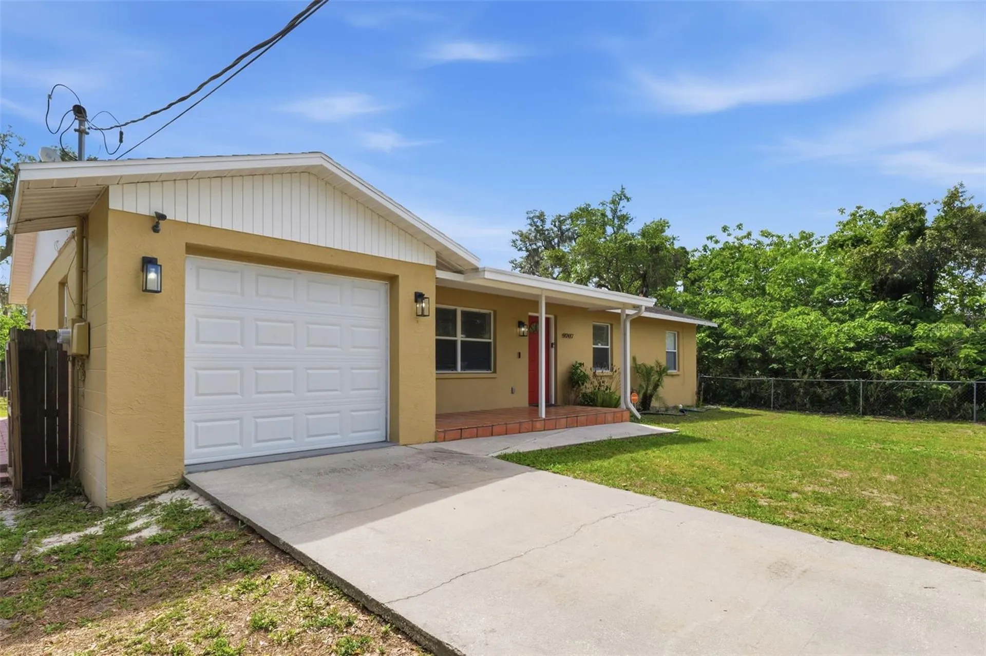 9707 N Mary Avenue Tampa FL 33612
