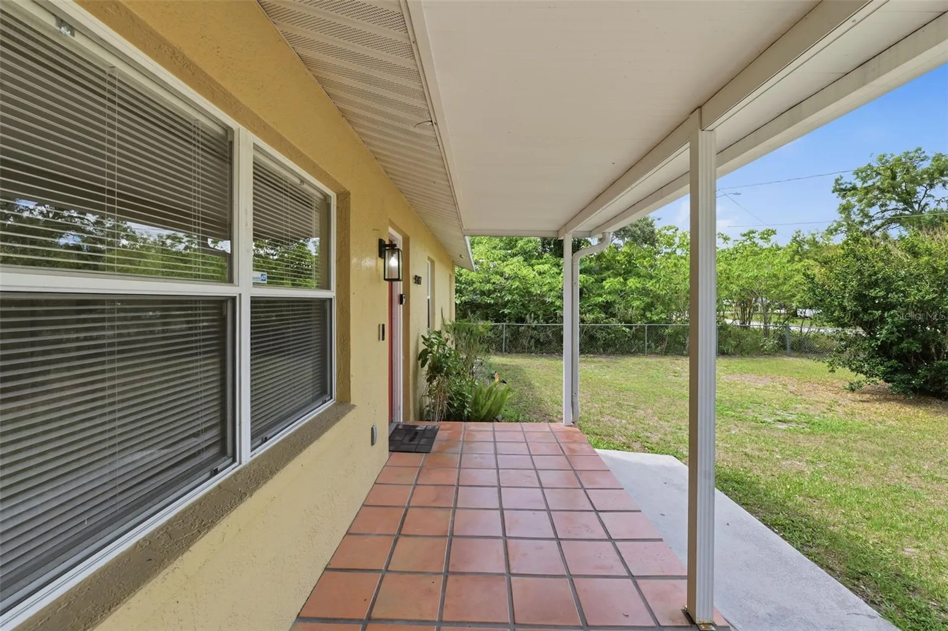 9707 N Mary Avenue Tampa FL 33612